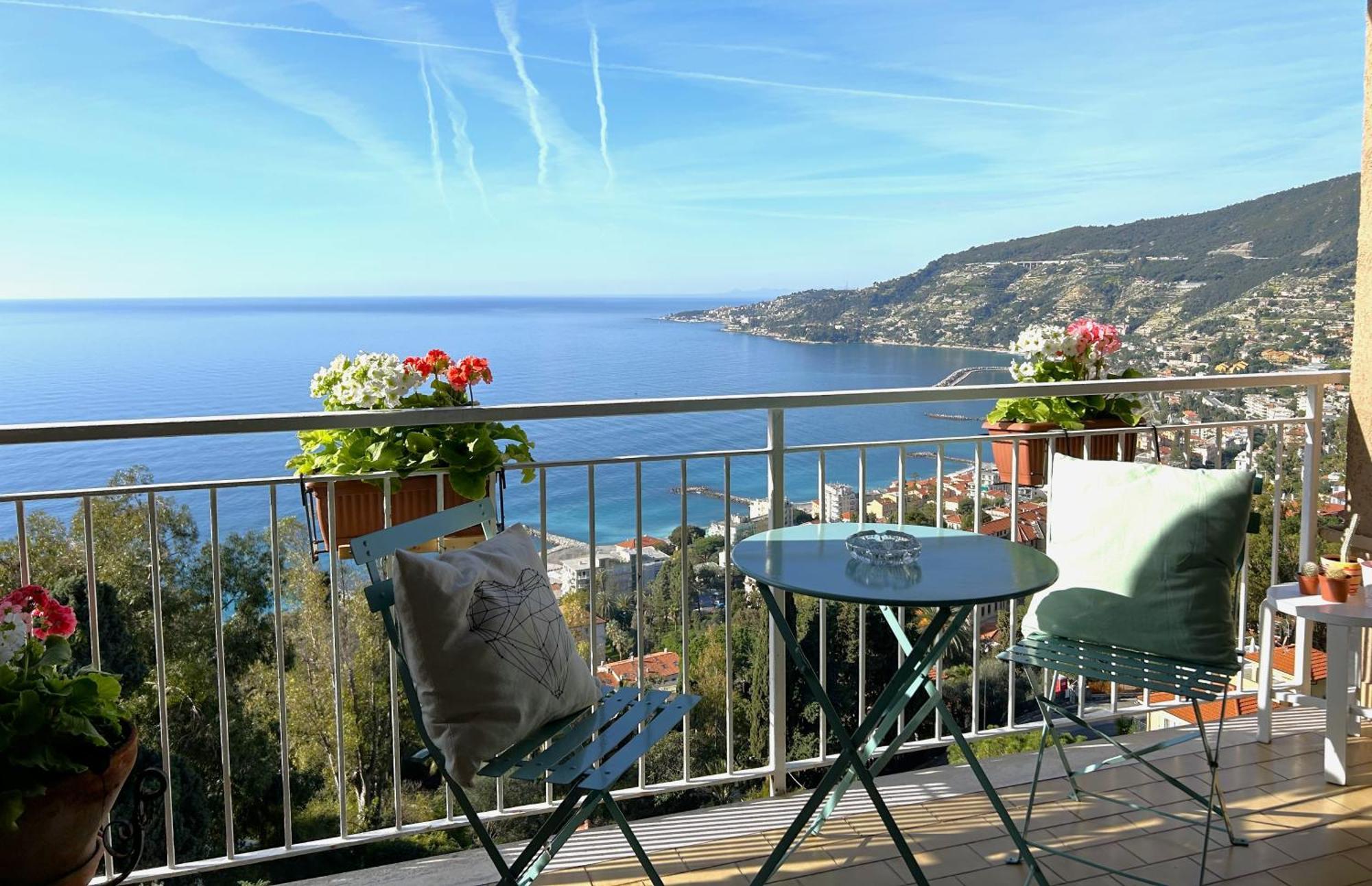 Simo'S Home Ospedaletti Luaran gambar